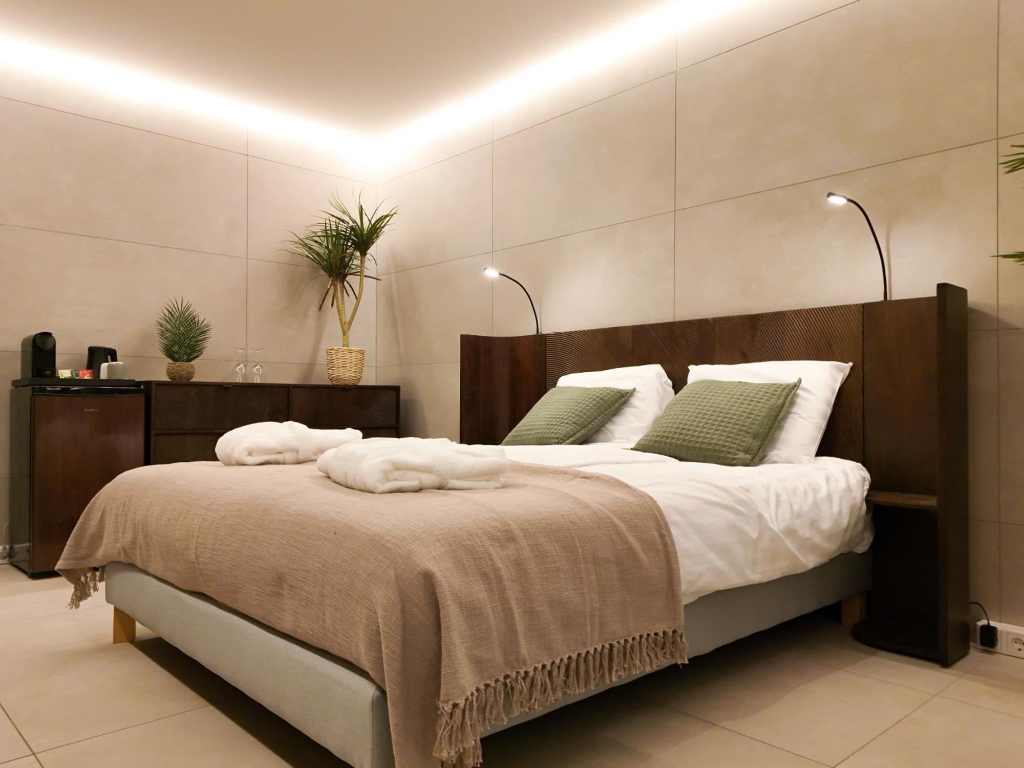 Hike & Bike Hotel Noordwolde  Eksteriør bilde